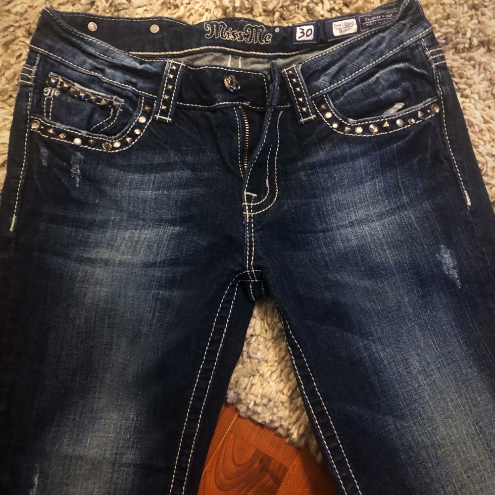 Women’s Miss Me embellished jeans distressed 30